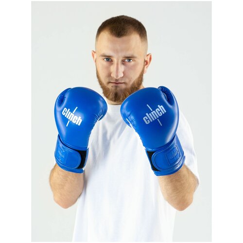 C137 Перчатки боксерские Clinch Fight 2.0 сине-белые (14 oz)