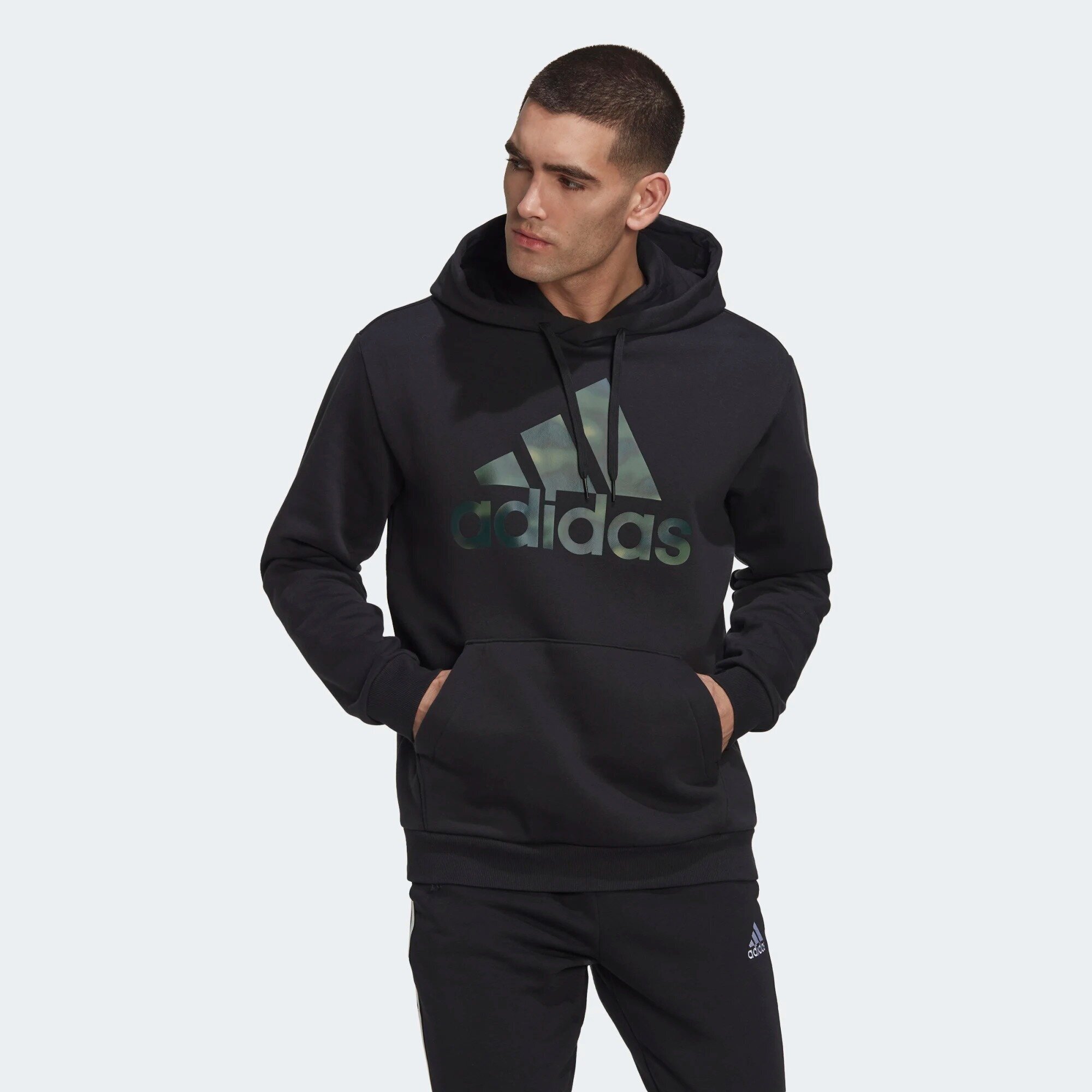 Худи спортивное adidas