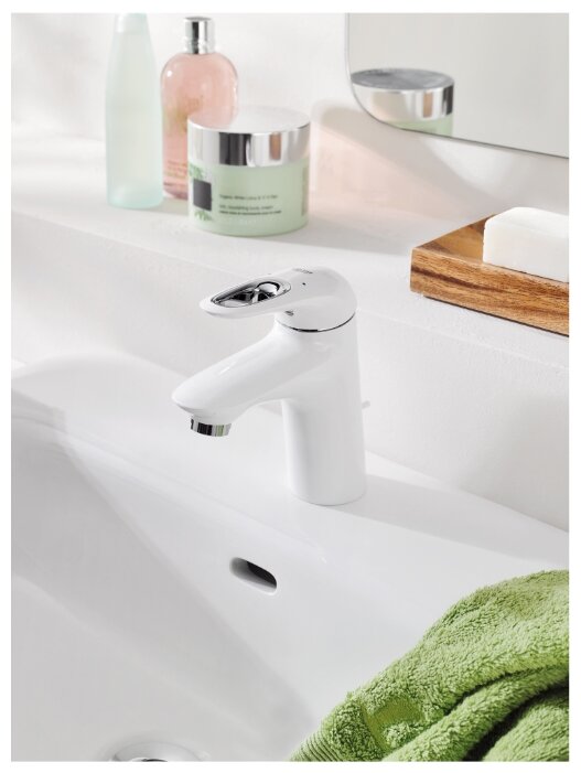 Смеситель для раковины Grohe Eurostyle 33558LS3