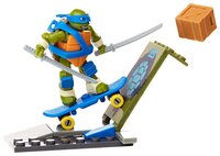 Конструктор Mega Bloks Teenage Mutant Ninja Turtles DPF59 Лео на скейте