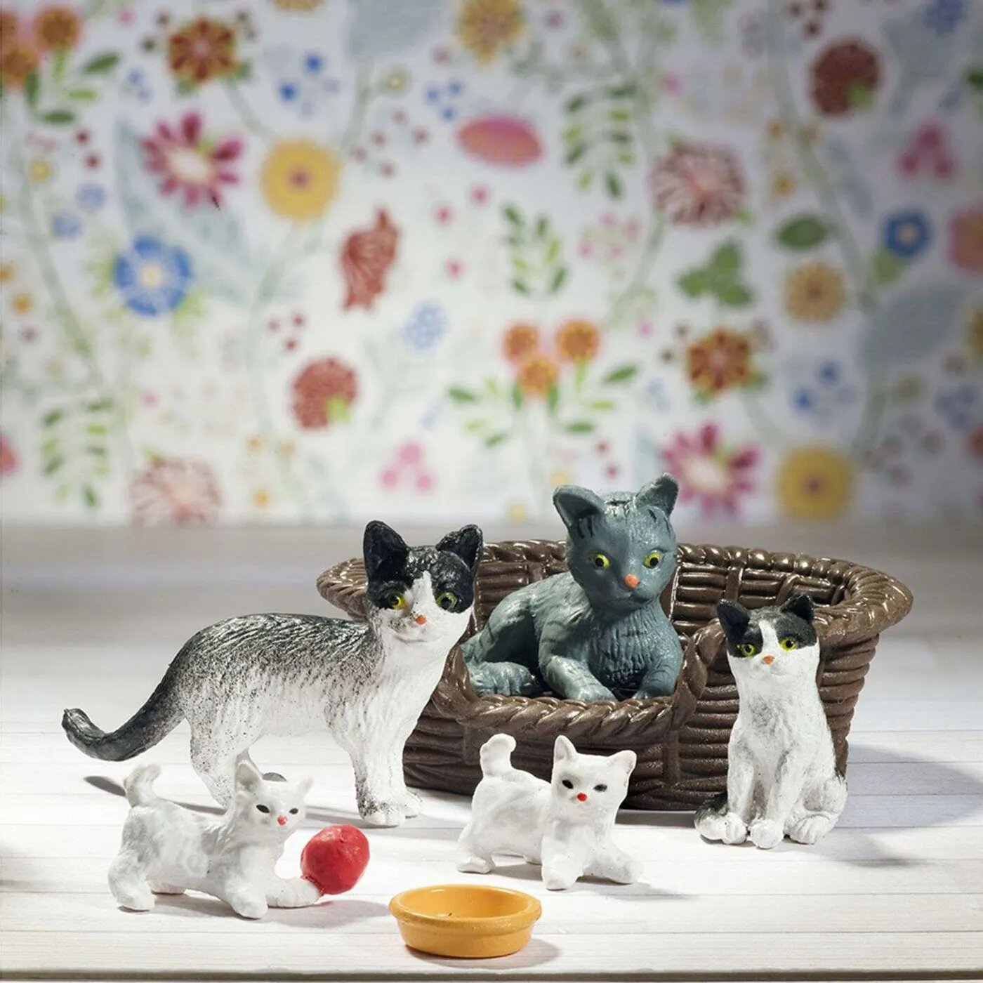 Набор животных Кошачья семья Lundby LB_60807300 - фото №6