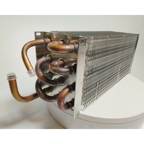 Батарея испарителя HICOLD ТХ 1341200000 код 800087 для столов холодильных SNEGNE 19000₽