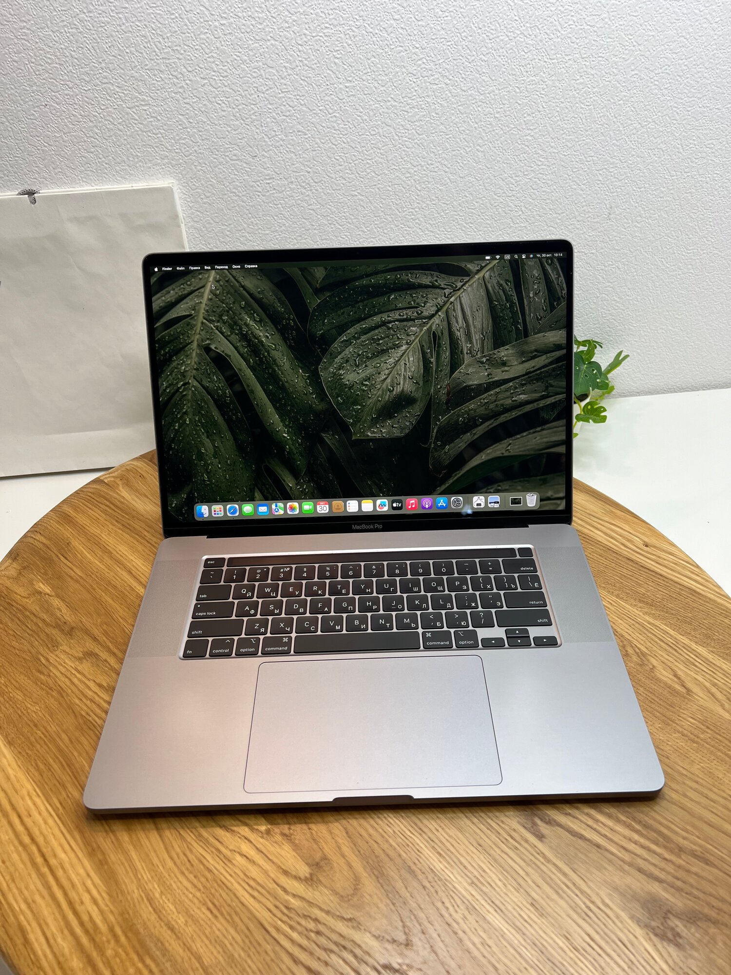 Macbook pro 16 32гб 1tb — купить по низкой цене на Яндекс Маркете