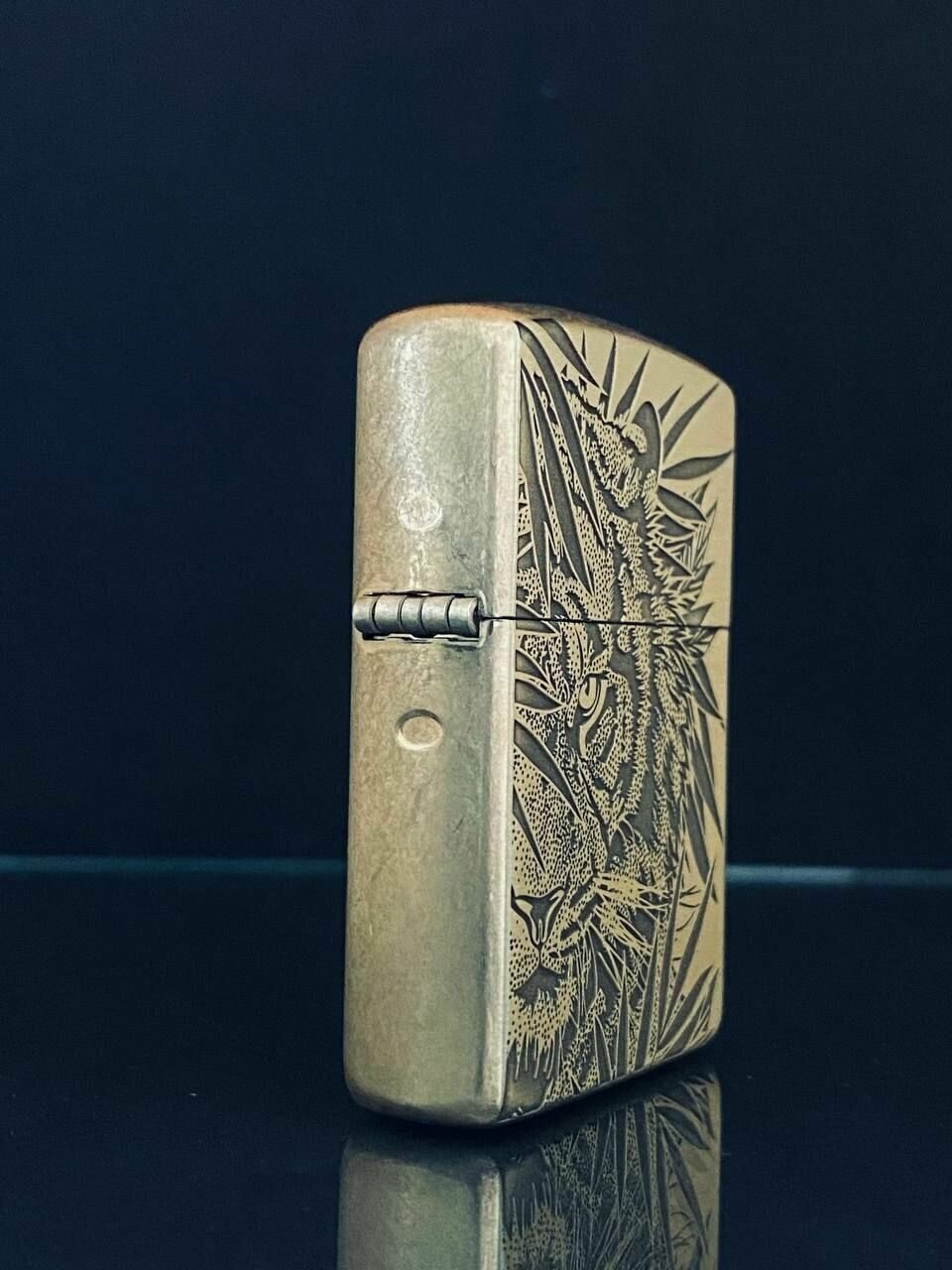 Зажигалка бензиновая Zippo(Armor) Тигр Custom Латунь с глубокой гравировкой - фотография № 2