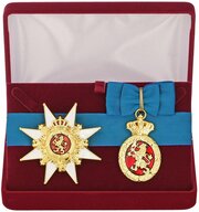 Знак и звезда ордена Норвежского Льва в подарочном футляре, сувенирные муляжи