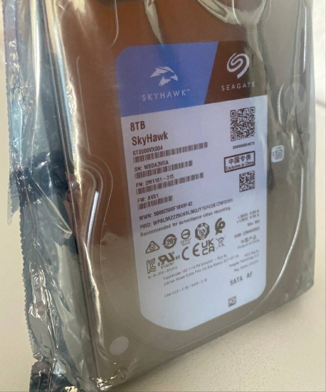 Жесткий диск SEAGATE Skyhawk , 8Тб, HDD, SATA III, 3.5" - фото №11