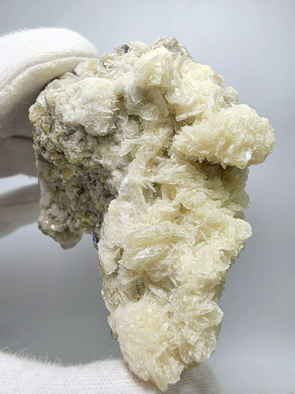 Барит с кальцитом 95 мм, 245 г. — фото 1