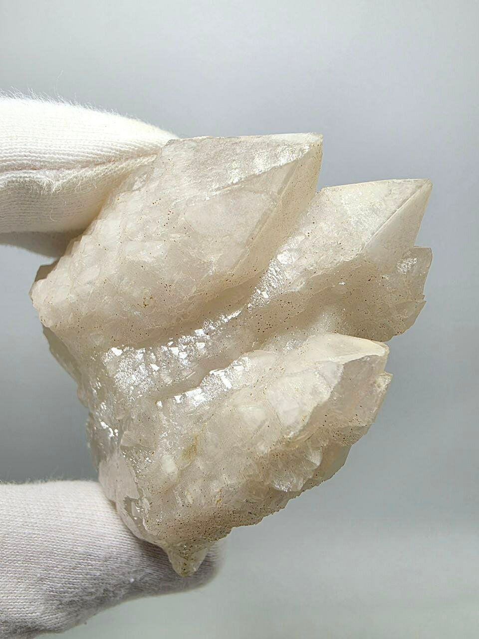 Друза кварца 74 мм, 171 г. — фото 1