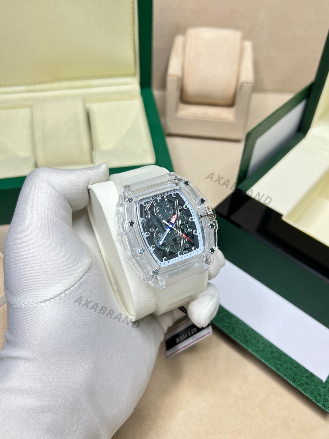 Наручные часы