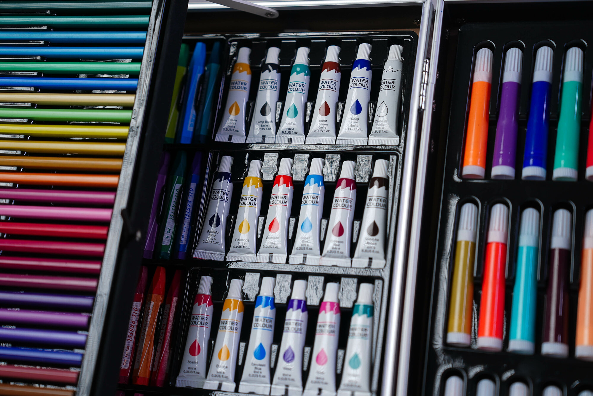 Набор для рисования в чемоданчике "Синий", 145 элементов, для начинающих, для скетчинга — фото 1