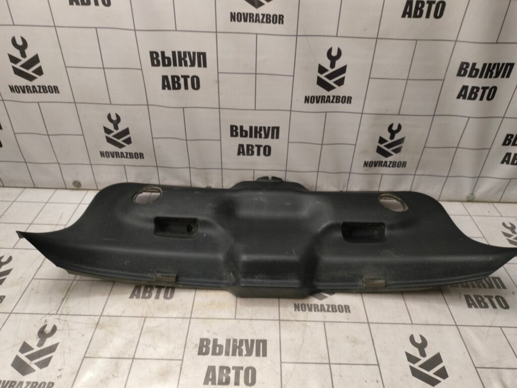 Обшивка багажника Fiat Stilo 02-07