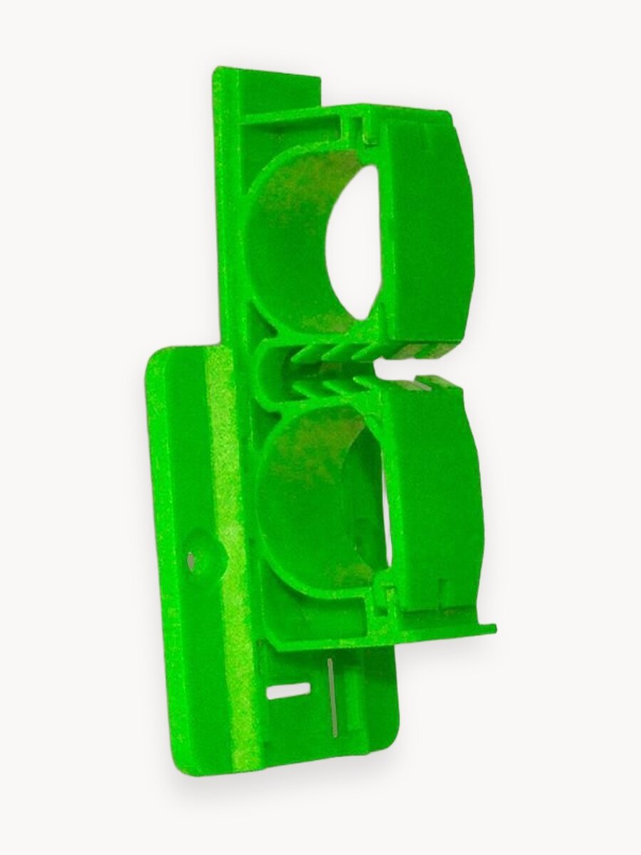 Крепеж для напольного плинтуса для труб Smartprofile Aqua 37