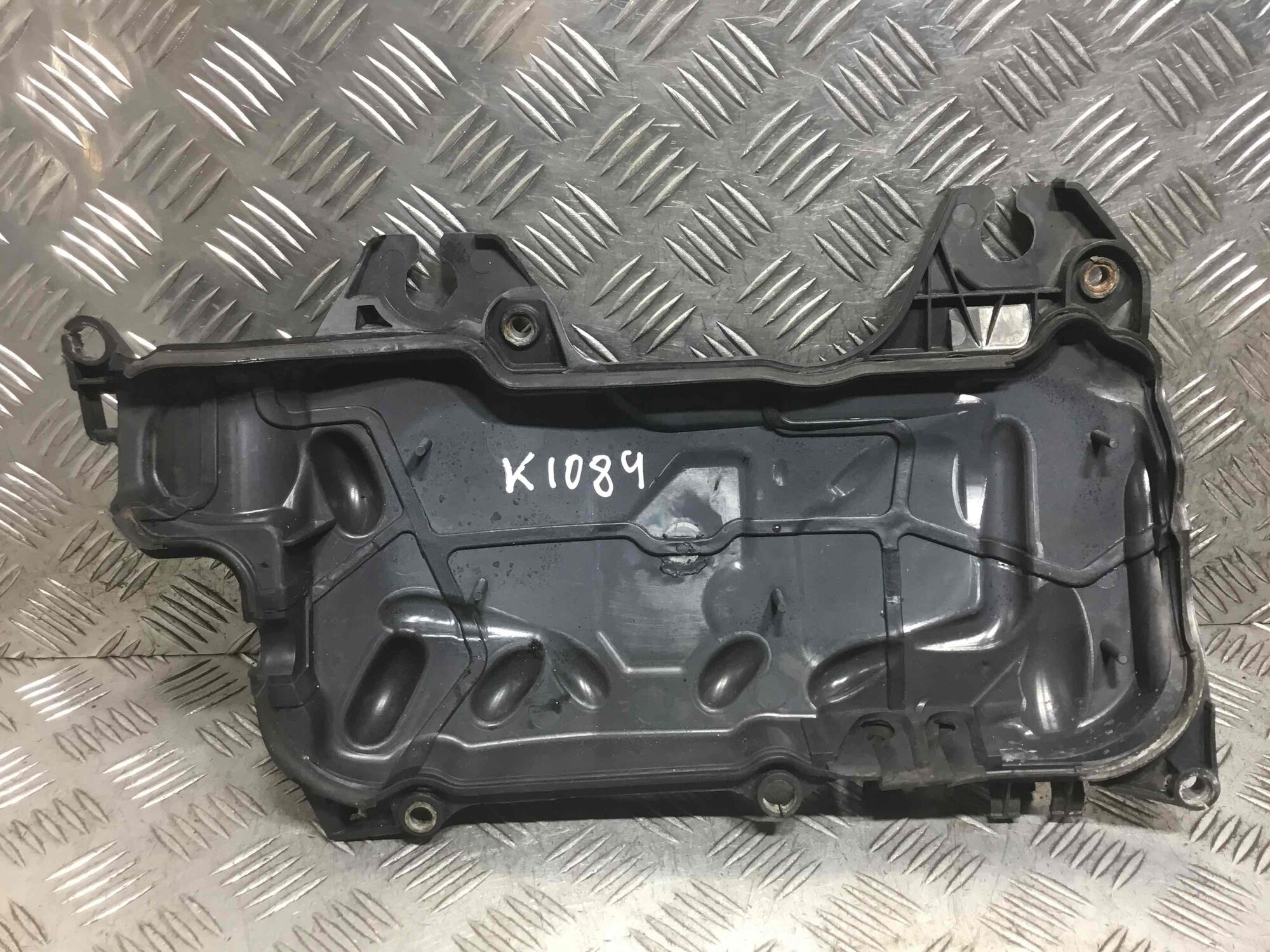 Б/У Декоративная крышка двигателя Nissan Primastar 1 поколение рестайлинг 2006-2014 2007 г.
