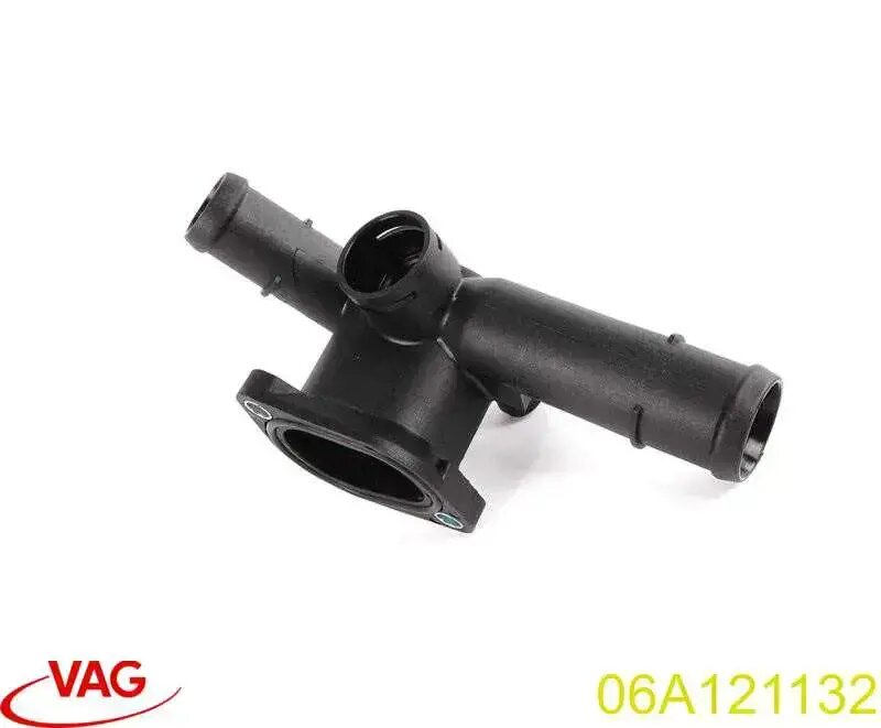Фланец VAG 06A 121 132