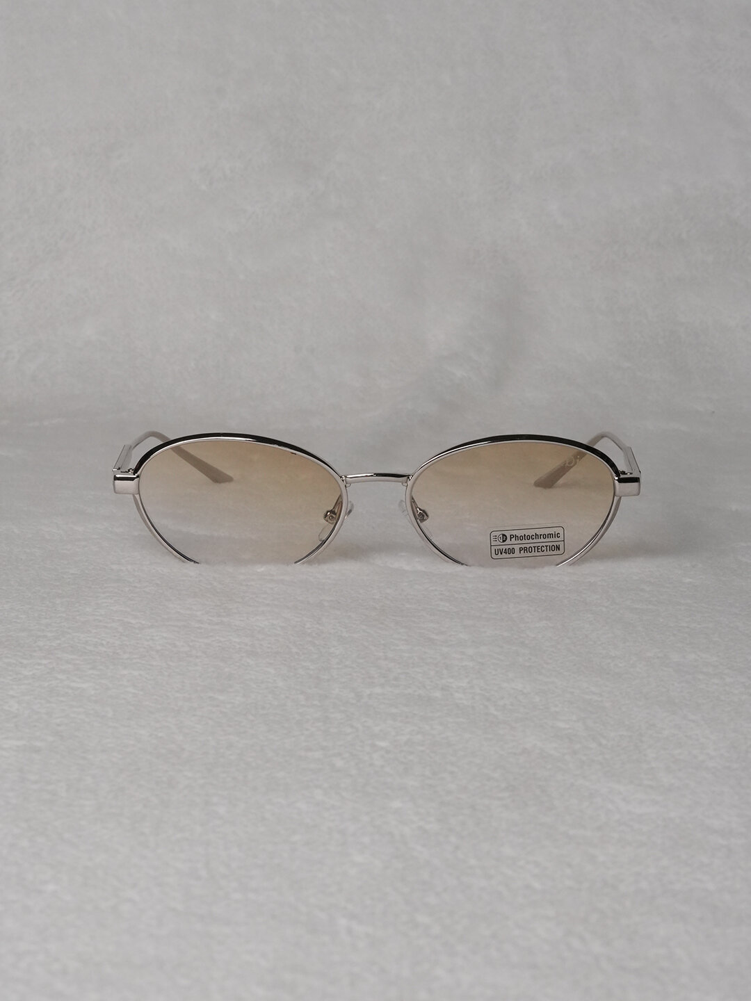 Солнцезащитные очки — фото 1