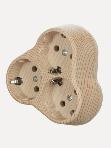 Изображение товара Тройник электрический TDM Electric Эко SQ1806-0077, 3 гнезда, с заземлением, 16А, 250В, цвет сосна, круглый адаптер