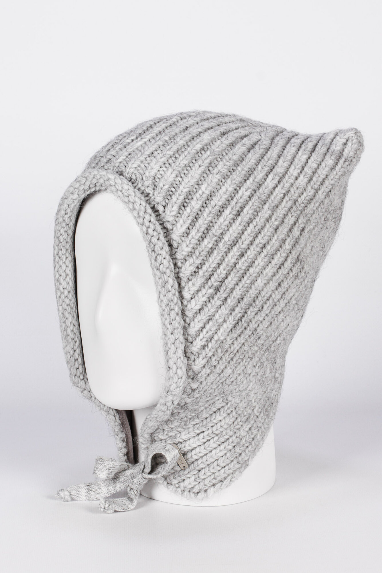 Шапка-ушанка для женщин