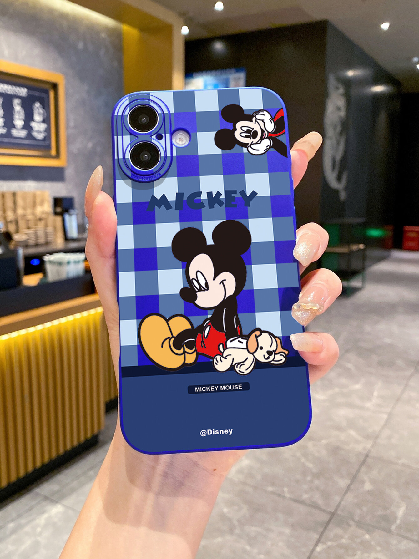 Мягкий чехол для iPhone 18 в клетку с изображением Микки и Минни Маус. Защитный чехол для объектива.