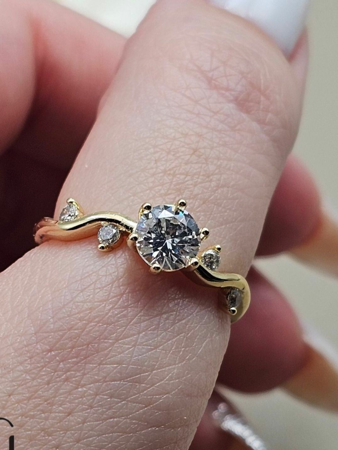 Кольцо обручальное, финифть, фианит