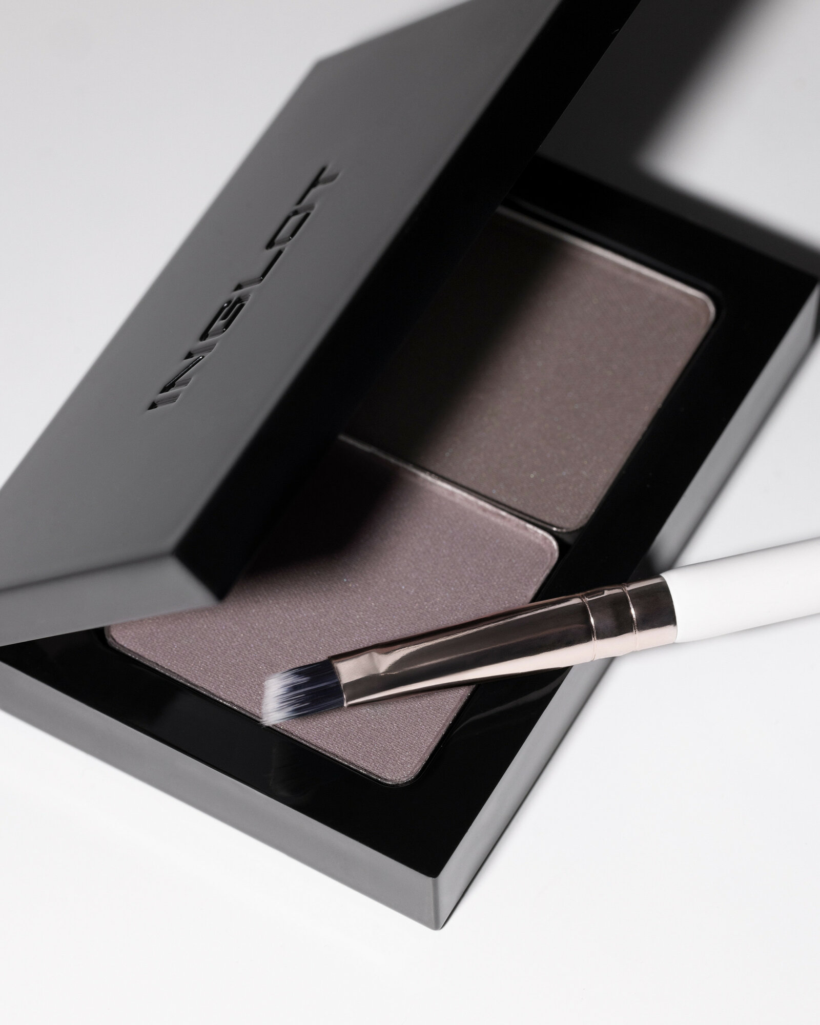 Пудра для бровей Inglot - Freedom System Brow Powder 569 3,2 г — фото 1