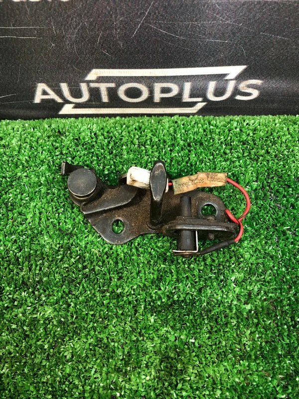 Замок багажника Задний Hyundai Sonata 2007 (G4JS 2.4) Б/У с пробегом Арт. 81210-3D000