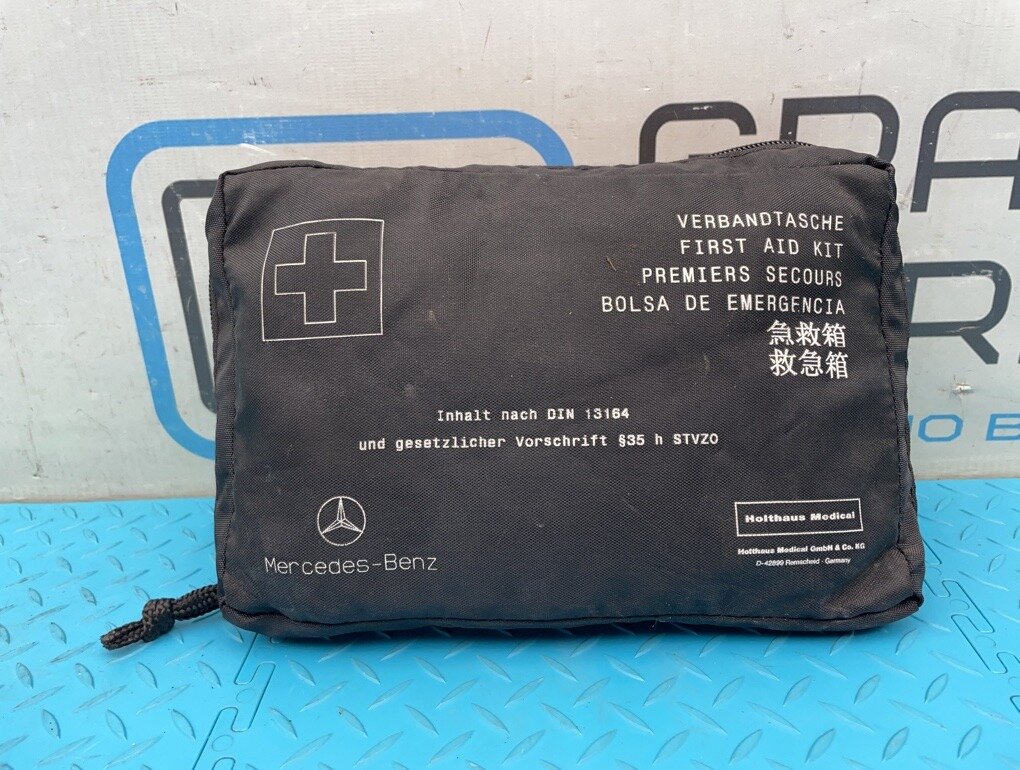 Аптечка Mercedes-Benz E-Class 2012 W212 651.924 2.2 OEM A1698600150