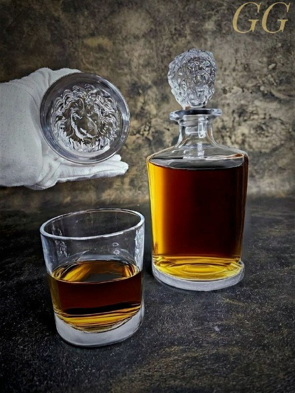 Набор для виски "LION": штоф + ДВА стакана, 850 МЛ/310 МЛ