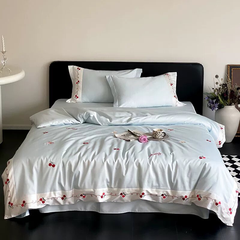 Комплект постельного белья Cherry Girl 100S из 100% длинноволокнистого хлопка, четыре предмета: пододеяльник, простыня