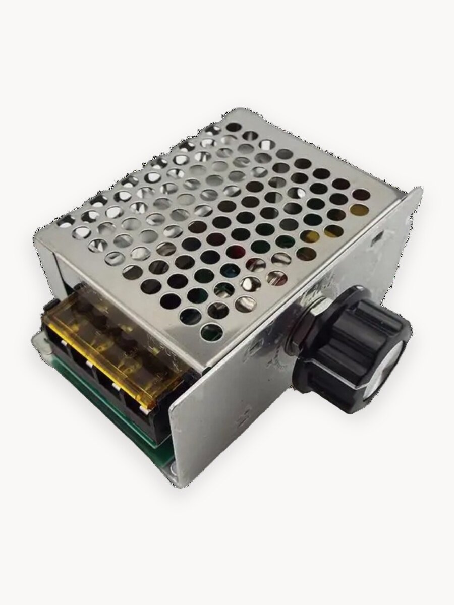 Регулятор напряжения мощности симисторный, диммер 4000 Вт 220В CARIUS