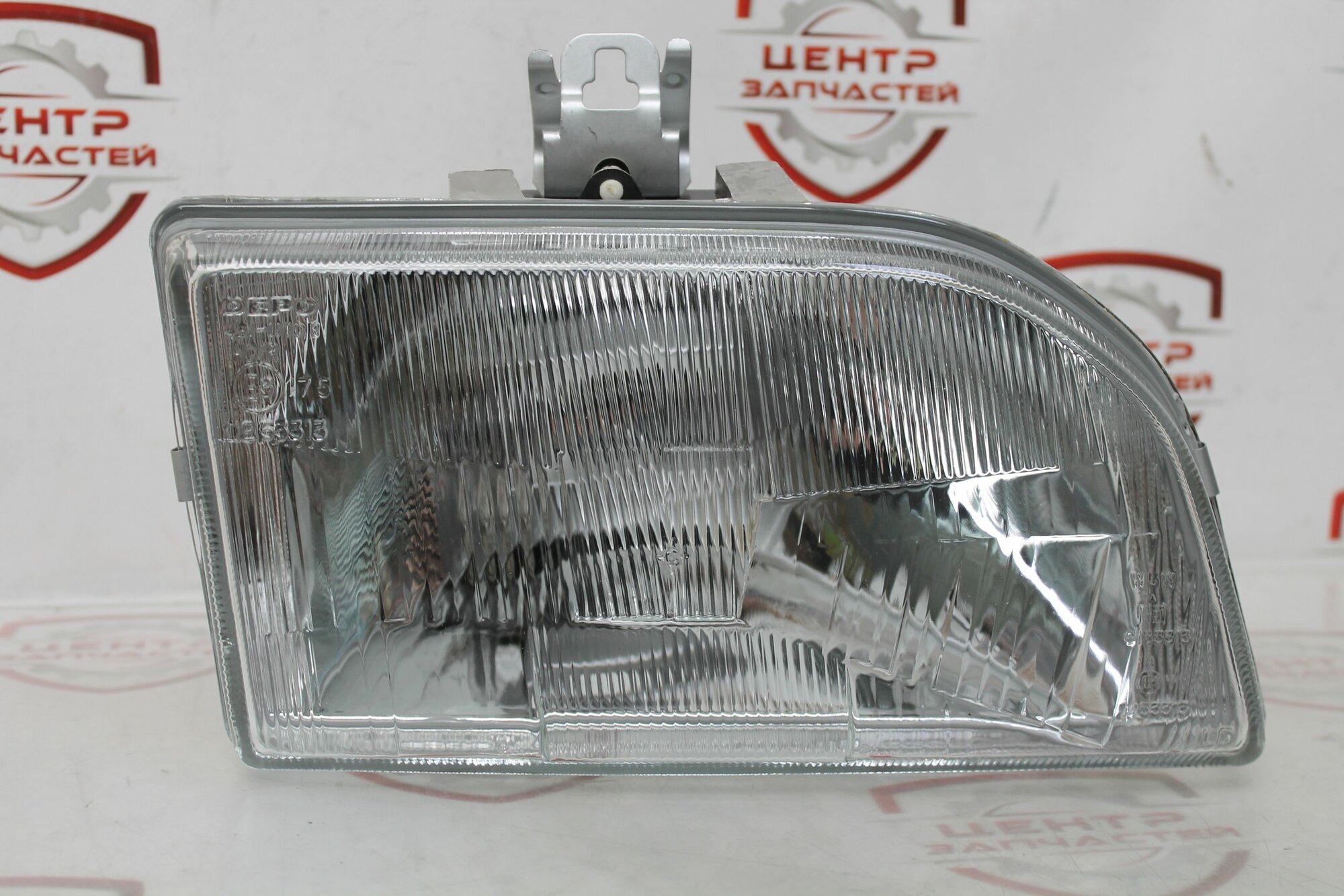 Фара основная правая Fiesta хэтчбек III (GFJ) DEPO 4311110RLDE