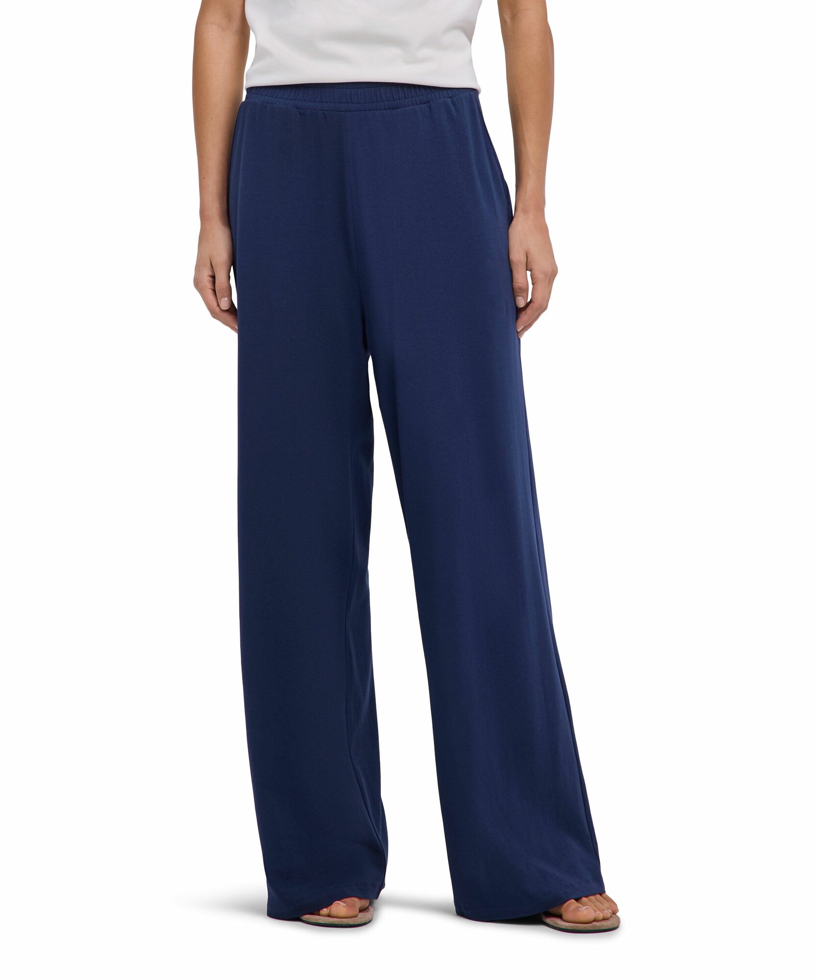 Брюки клеш