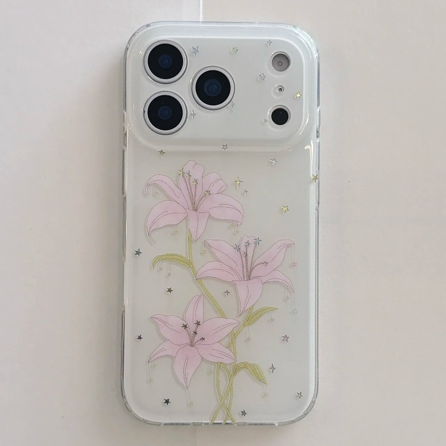 Чехол iPhone 17 Pro с лилиями и звездами, белый