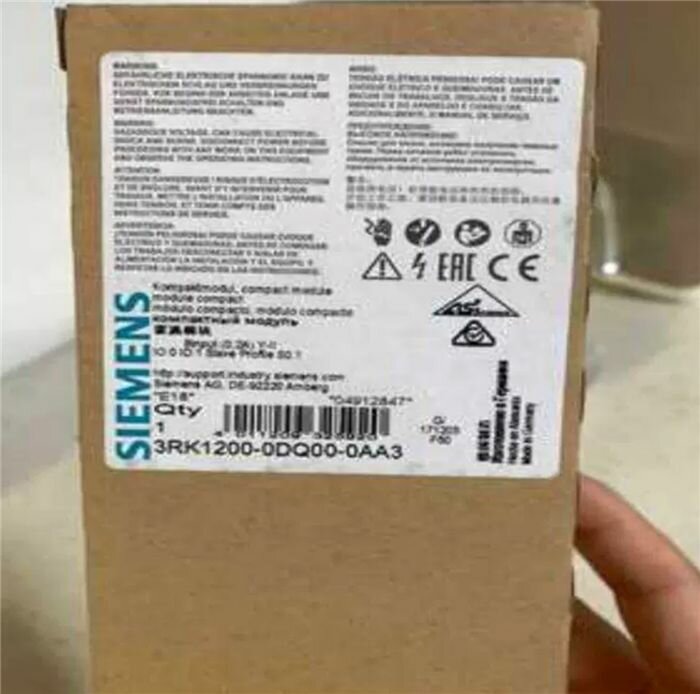 Модуль SIEMENS 3RK1200-0DQ00-0AA3 COMPACT MODULE, 8I IP67 8 X 1 INPUT, 200MA MAX