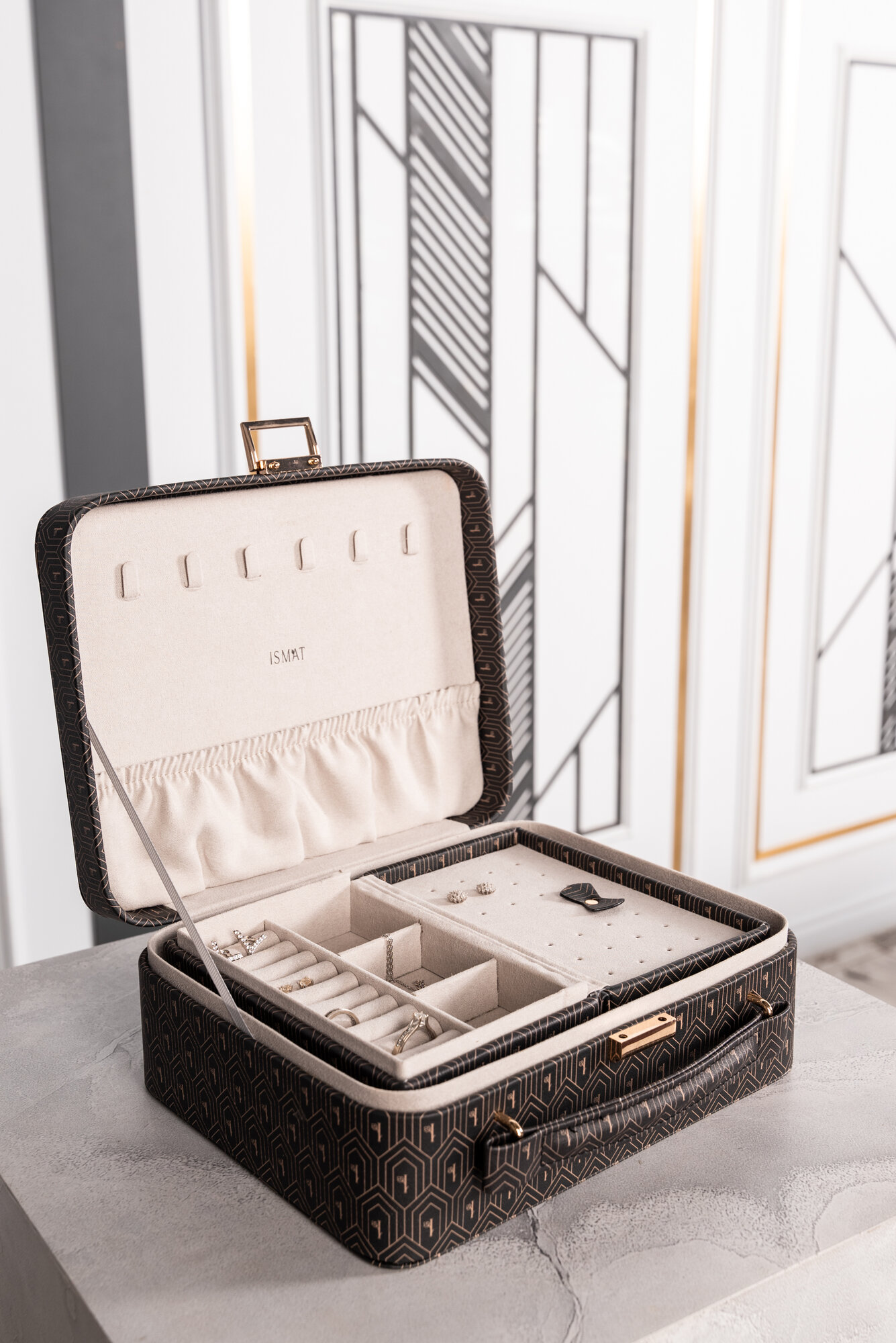 Шкатулка для украшений "кейс", съемный органайзер, бренд ISMAT