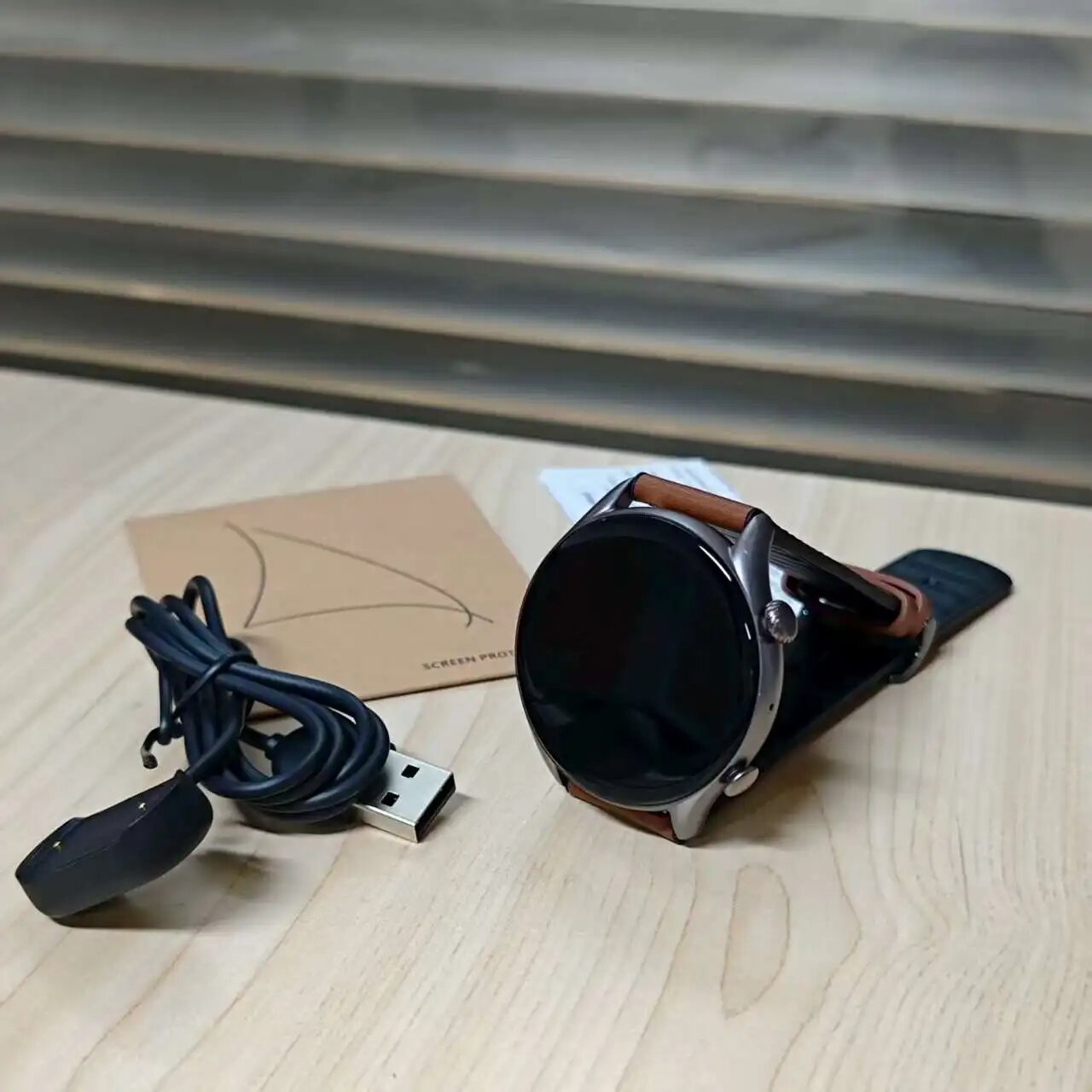 Amazfit GTR 3 Pro Grey, кожаный ремешок 90