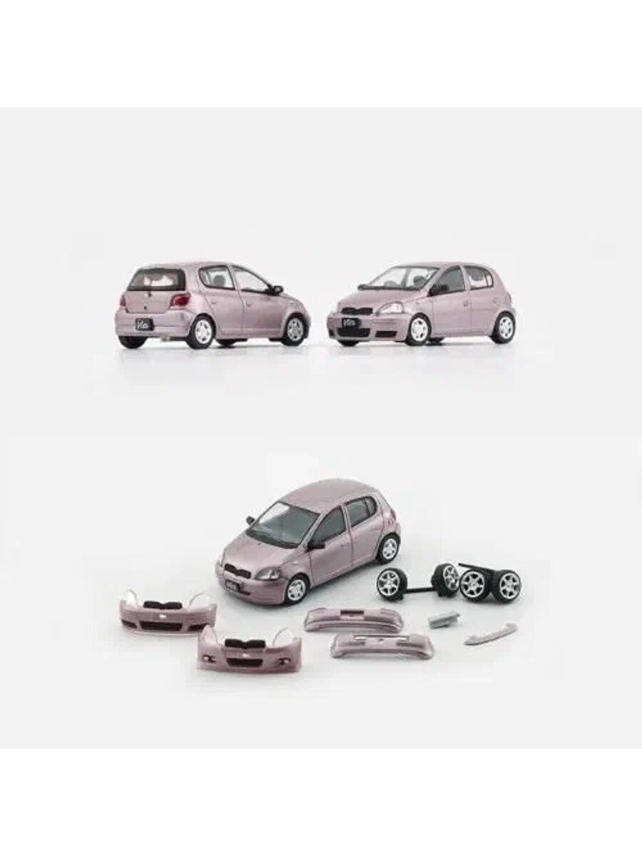 Машинка BM Creations 1/64 Toyota Toyota 1998 Yaris/ Echo/ Vitz Pink LHD