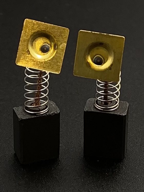Угольные щетки 6х10х13 №560 для Интерскол 1050 WT , 2 шт