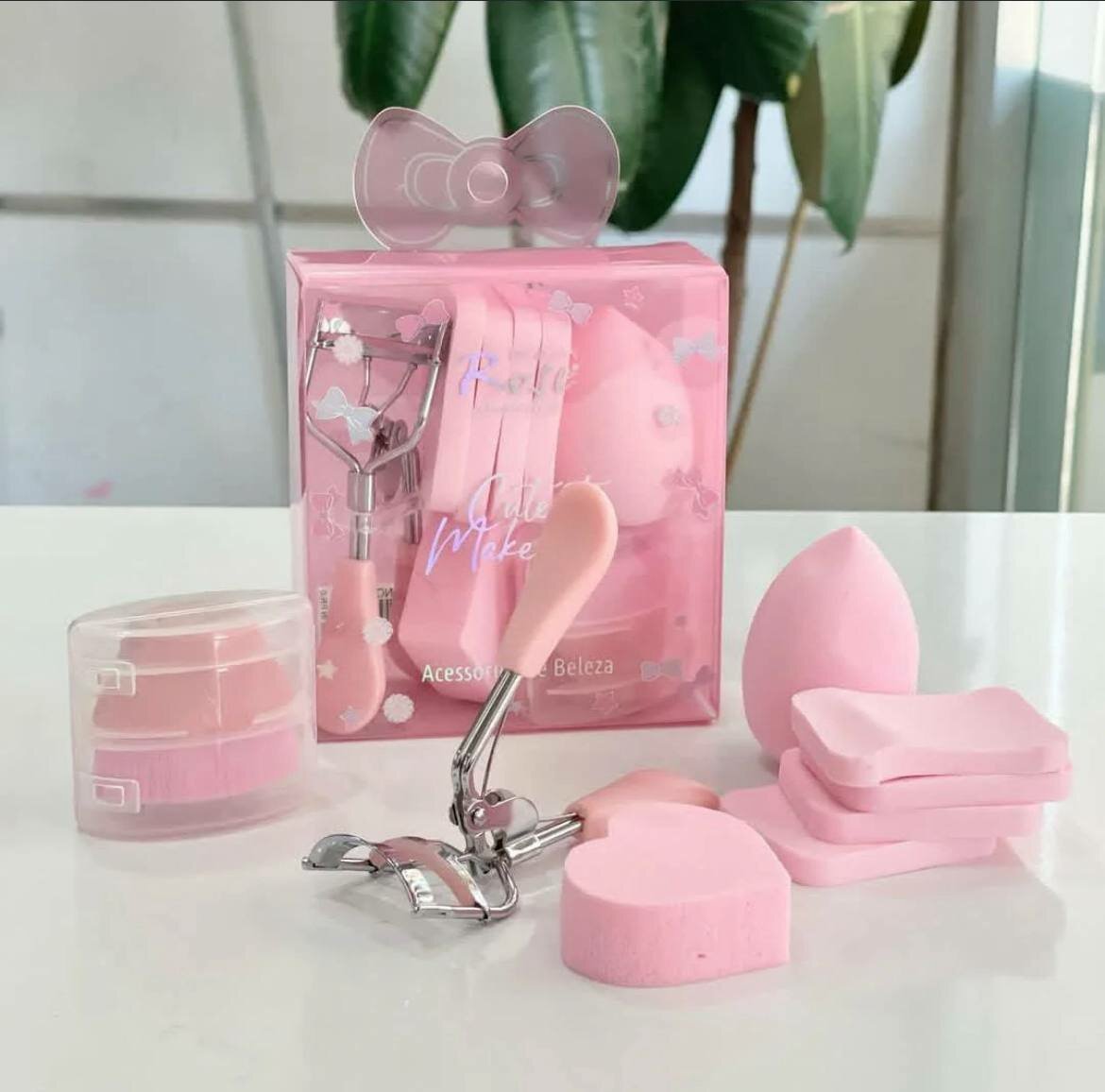 Набор из 5 аксессуаров для макияжа. спонж, кисть для Румян, зажим для плойки