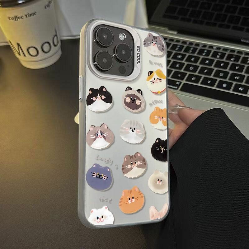 Чехол на Айфон 11 / iPhone 11 белый с принтом Кошки силиконовый удароПрочный