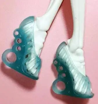 Ботинки и сандалии для кукол Monster High 1/6 4.9