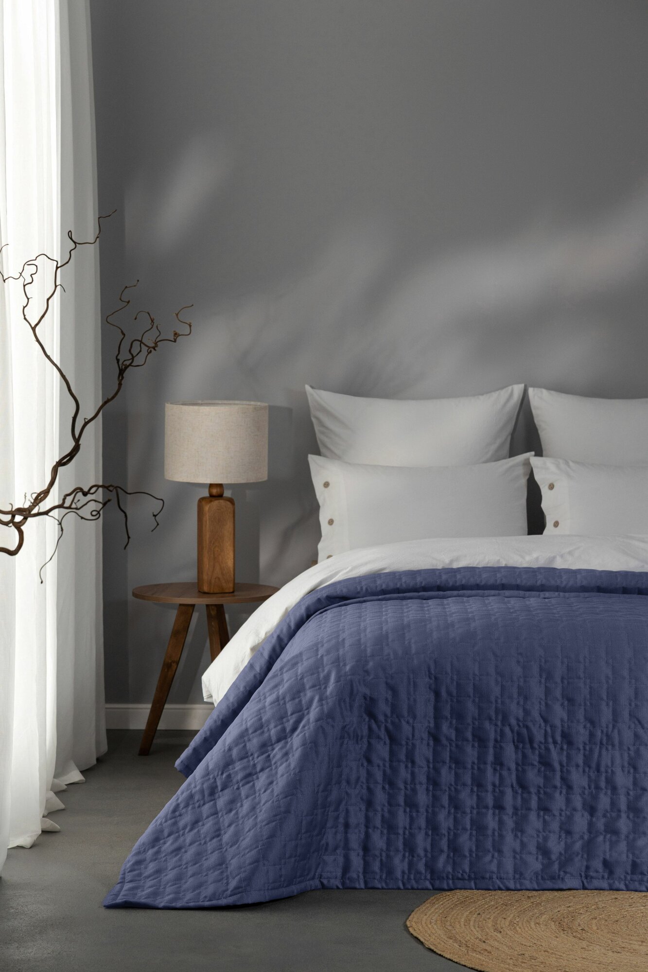 CASSIA Покрывало на диван, на кровать 220х240 "Арон" стеганое, льняная фактура, синее