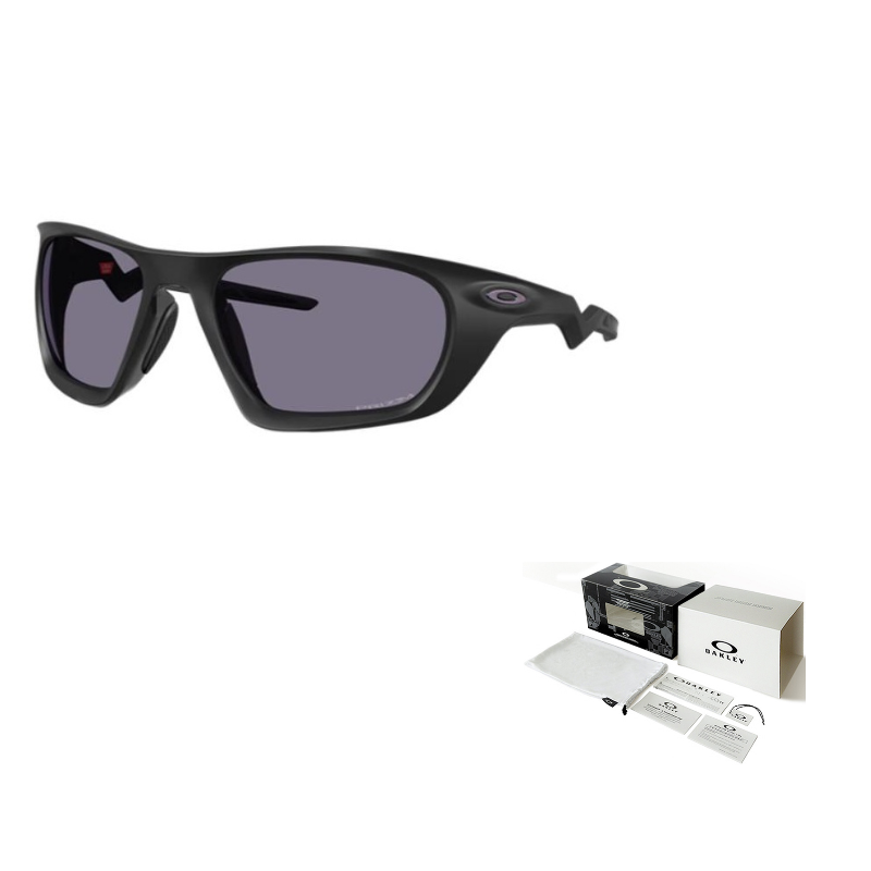 Солнцезащитные очки Oakley