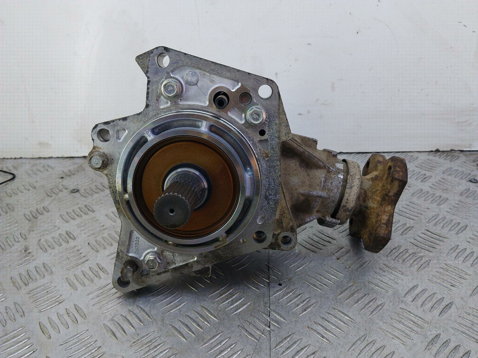 Раздаточная коробка Nissan X-Trail T30 (2000 - 2004) 067022