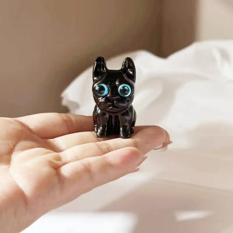 Деревянная фигурки собаки
