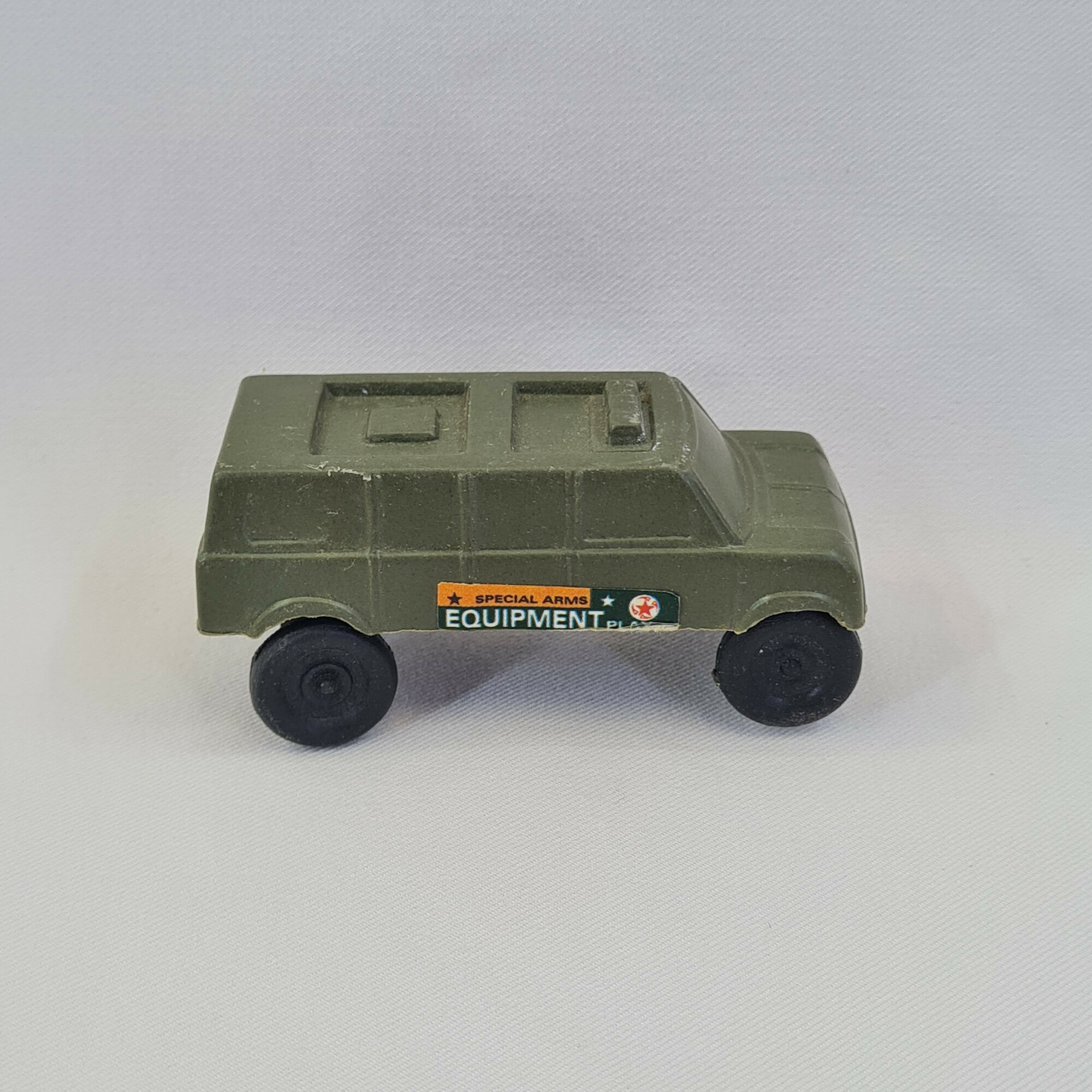 Машинка военная винтажная СССР. Игрушечный автомобиль специального назначения с открытым кузовом