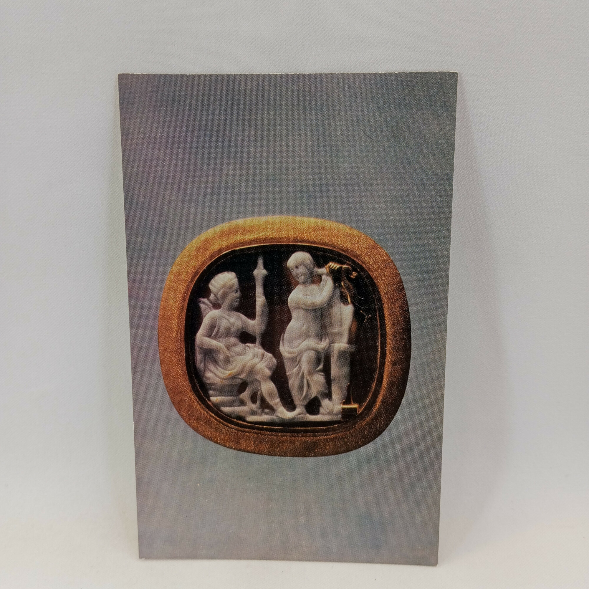 Открытка советская СССР. Камея Аполлон и Артемида из собрания Эрмитажа, искусство. Винтаж