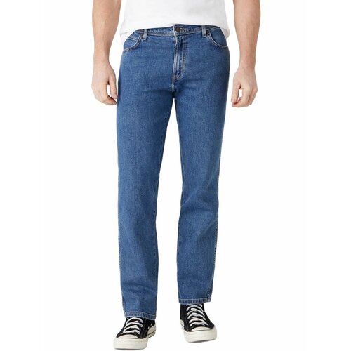 фото Джинсы wrangler men regular jeans, размер 34/30, синий