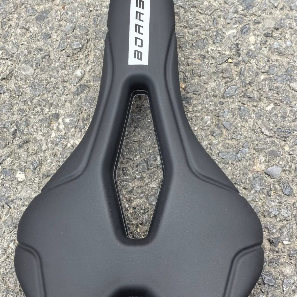 BOARSE MTB02 Полый Серебристо-Белый Велосипедный Седло для Все-Террейн, Премиум Комфорт