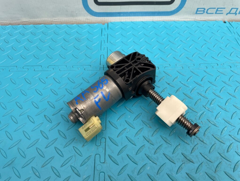 Моторчик сидения BMW 5-Series 2010 F07 N55B30A 3.0 OEM 52109168759