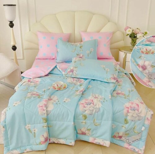 Изображение товара Постельное белье евро с одеялом в подарочной сумке, 6 предметов, мягкое как бархат